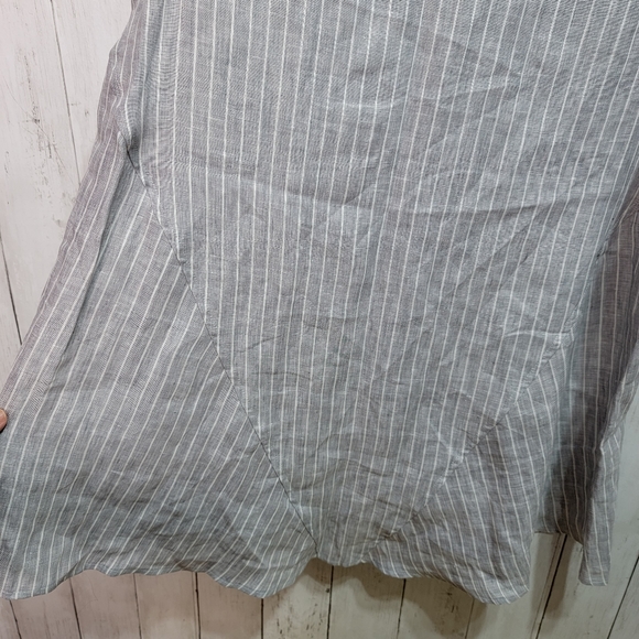 New! Estelle & Finn Women's Gray White Striped Linen Shirt Size XL Lagenlook. - Picture 7 of 7